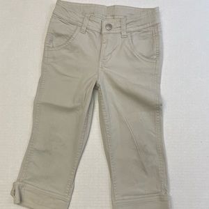 Ellemenno Girl’s Khaki Capri Size 6 with Adjustable Waist